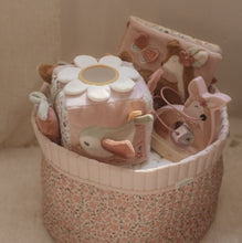 Laden Sie das Bild in den Galerie-Viewer, Little-dutch-activiteitenkubus-fairy-garden