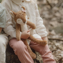 Laden Sie das Bild in den Galerie-Viewer, Little-dutch-knuffel-hert-long-legs