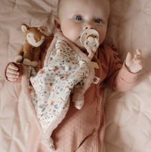 Afbeelding in Gallery-weergave laden, Little-dutch-knuffeldoekje-print-hert-fairy-garden