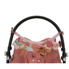 Afbeelding in Gallery-weergave laden, Little Dutch wagenspanner - Flowers & Butterflies - Ikenmijnmama