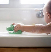 Afbeelding in Gallery-weergave laden, Tikiri badspeeltje met belletje - Leeuw - Ikenmijnmama