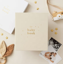 Afbeelding in Gallery-weergave laden, Blush-and-gold-invulboek-my-baby-pearl-met-geschenkdoos