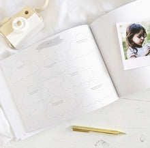 Laden Sie das Bild in den Galerie-Viewer, Blush-and-gold-my-baby-journal-ivory