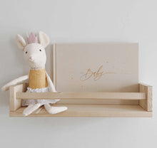 Laden Sie das Bild in den Galerie-Viewer, Blush-and-gold-my-baby-journal-ivory