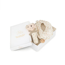 Laden Sie das Bild in den Galerie-Viewer, Cam Cam cadeaubox baby essentials Augusta