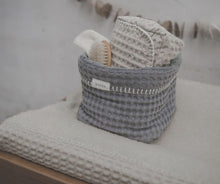 Afbeelding in Gallery-weergave laden, Koeka-hoes-voor-babydoekjes-wafel-antwerp-sand