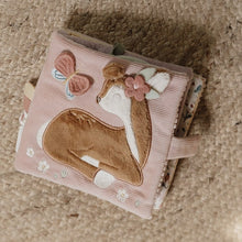 Laden Sie das Bild in den Galerie-Viewer, Little-dutch-activiteitenboekje-fairy-garden