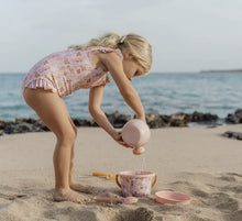 Laden Sie das Bild in den Galerie-Viewer, Little-dutch-strandset-ocean-dreams-pink