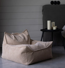 Laden Sie das Bild in den Galerie-Viewer, Wigiwama-beanbag-chair-brown-sugar