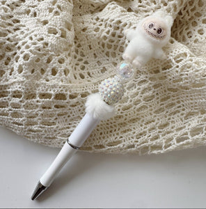 Witte-pen-labubu