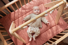 Laden Sie das Bild in den Galerie-Viewer, Jollein babygym speeltjes moon nougat  - Set van 4