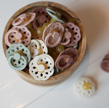 Afbeelding in Gallery-weergave laden, BIBS speen boheme woodchuck - Maat 1