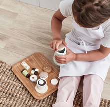 Afbeelding in Gallery-weergave laden, Kid&#39;s Concept bistro houten koekjes bakset