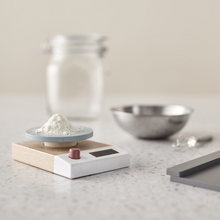 Afbeelding in Gallery-weergave laden, Kid&#39;s Concept bistro houten koekjes bakset