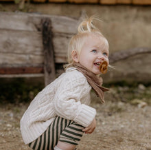Laden Sie das Bild in den Galerie-Viewer, BIBS speen caramel - Maat 1 - Ikenmijnmama