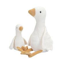 Laden Sie das Bild in den Galerie-Viewer, Little Dutch knuffel Little Goose - 30 cm - Ikenmijnmama