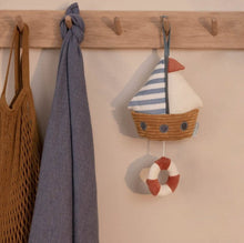 Afbeelding in Gallery-weergave laden, Little Dutch muziekdoos zeilboot - Sailors Bay - Ikenmijnmama