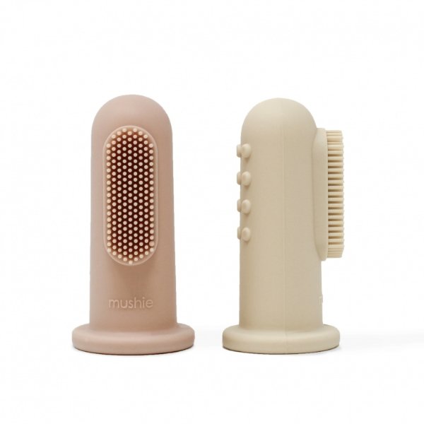 Mushie siliconen vingertandenborstel set van 2 - Shifting sand/Blush - Ikenmijnmama