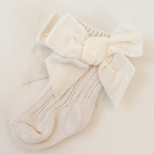 Sokken met velvet strik - Crème - Ikenmijnmama