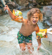 Laden Sie das Bild in den Galerie-Viewer, Swim Essentials zwembandjes - Camouflage 2 tot 6 jaar - Ikenmijnmama